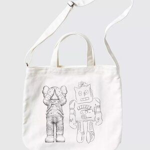 KAWS Uniqlo + Warhol 2-Way Tote Bag NWT OS